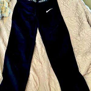 Nike Pro jr  cropped pants kids size XL